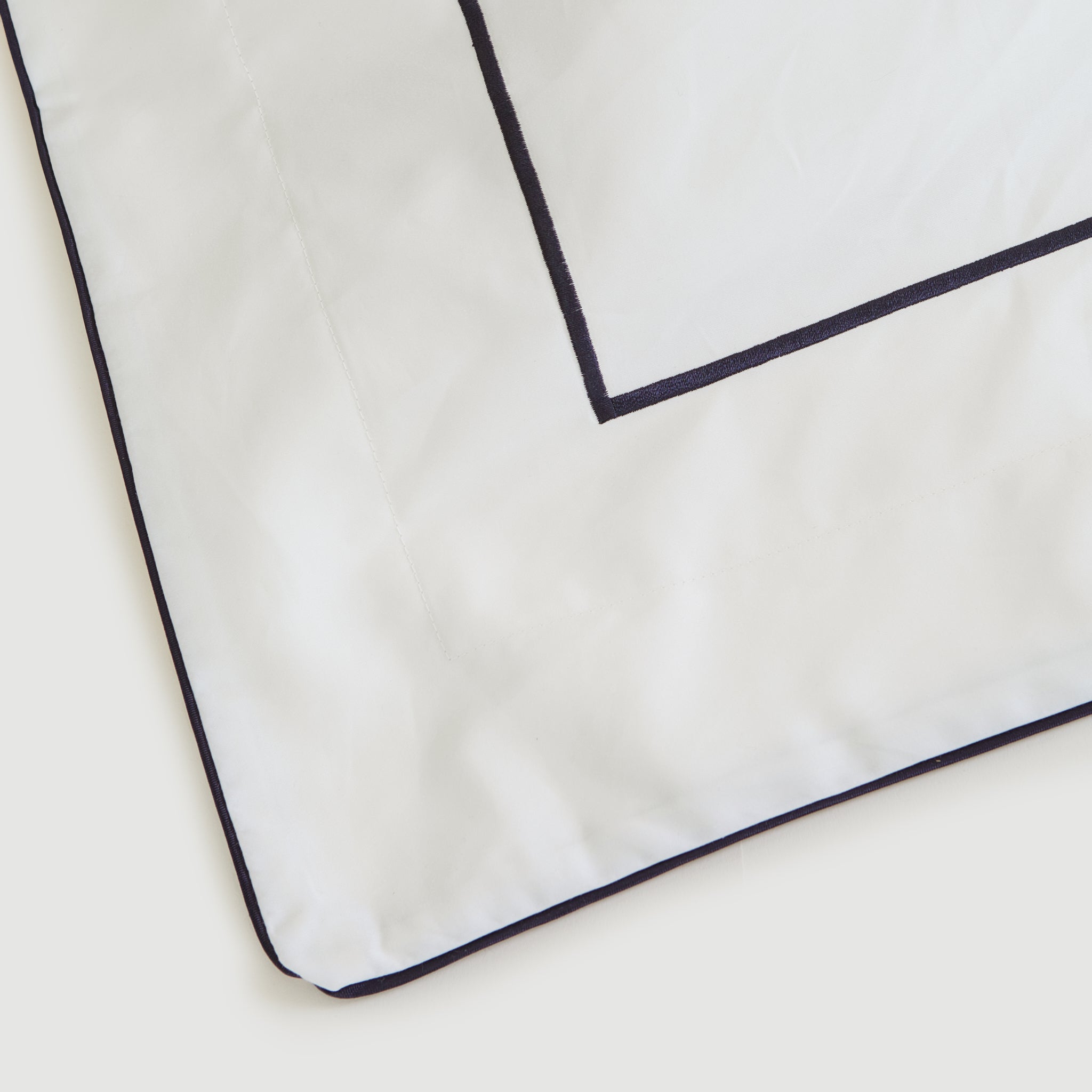 Housse de couette en satin – Sugar Swizzle & Bleu marine